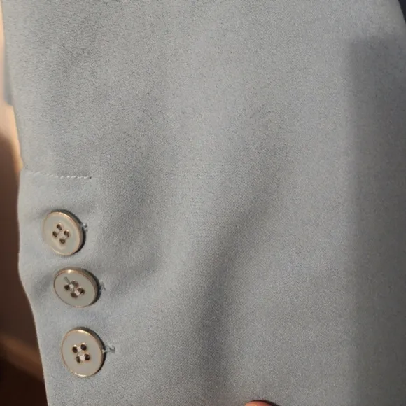 Adorable Blue Blazer Suit Jacket. Modern Contemporary. Day to Night.‎ 16. NEW