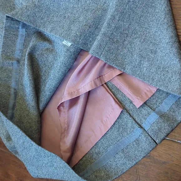 AH! AUSTIN HILL I Vintage Grey Gray Wool Blend A-Line Pencil Midi Skirt, XS