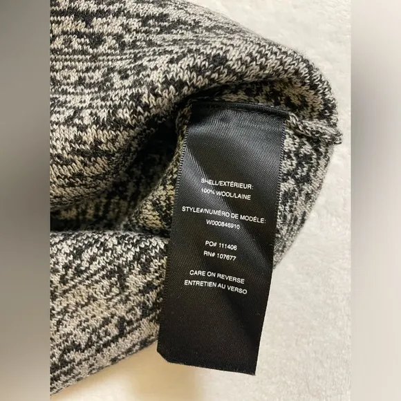 Alice   Olivia Wool Soft Knit Pencil Skirt