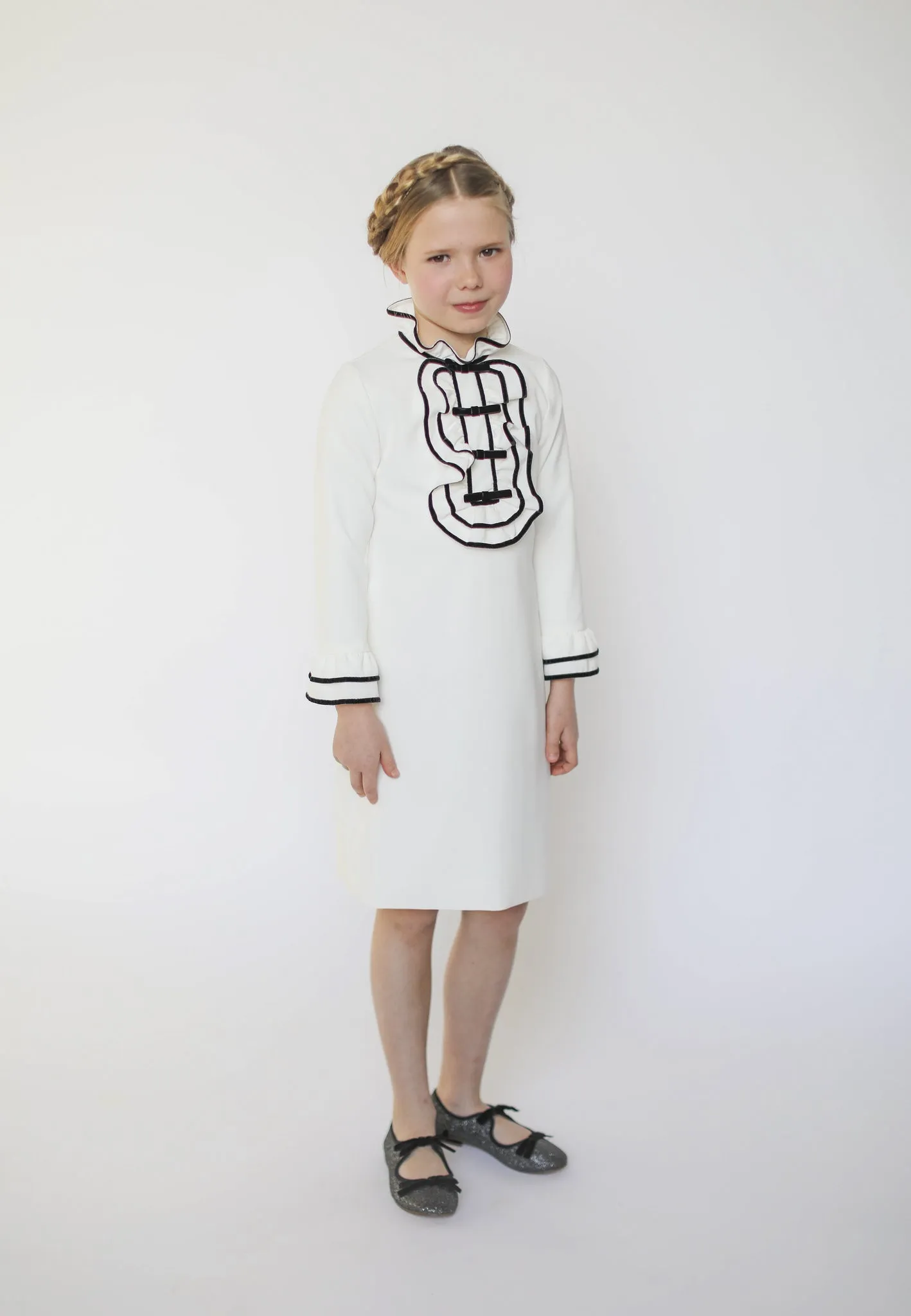 Antoinette ruffle bow dress (black)