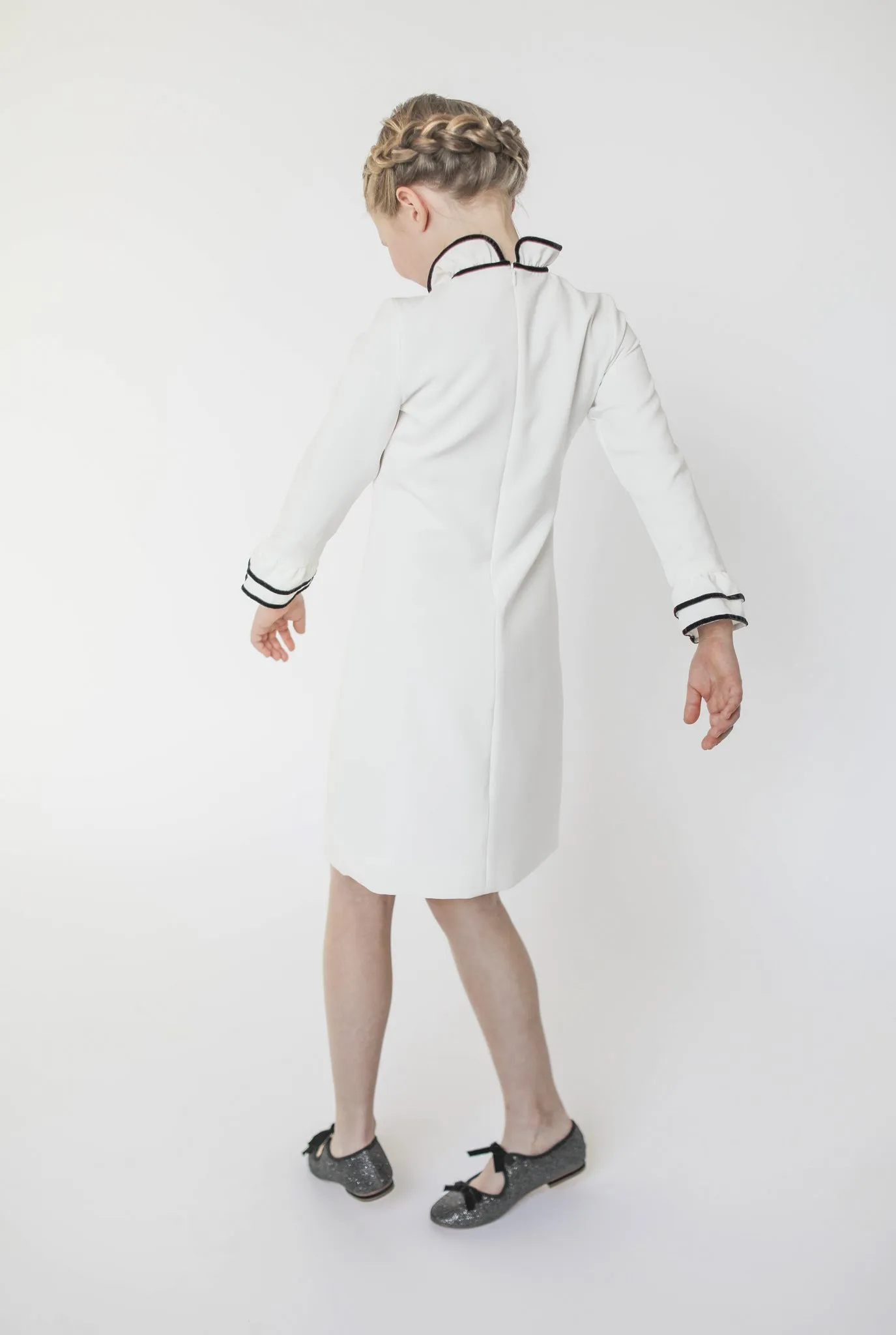 Antoinette ruffle bow dress (black)