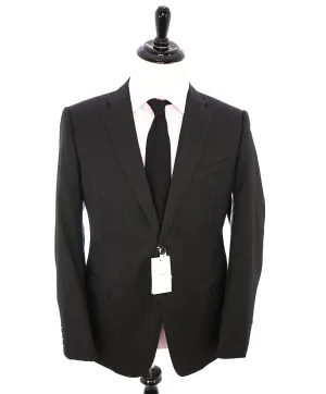 ARMANI COLLEZIONI - *CLOSET STAPLE* Tonal Gray Stripe Wool 2-Button Suit - 42L