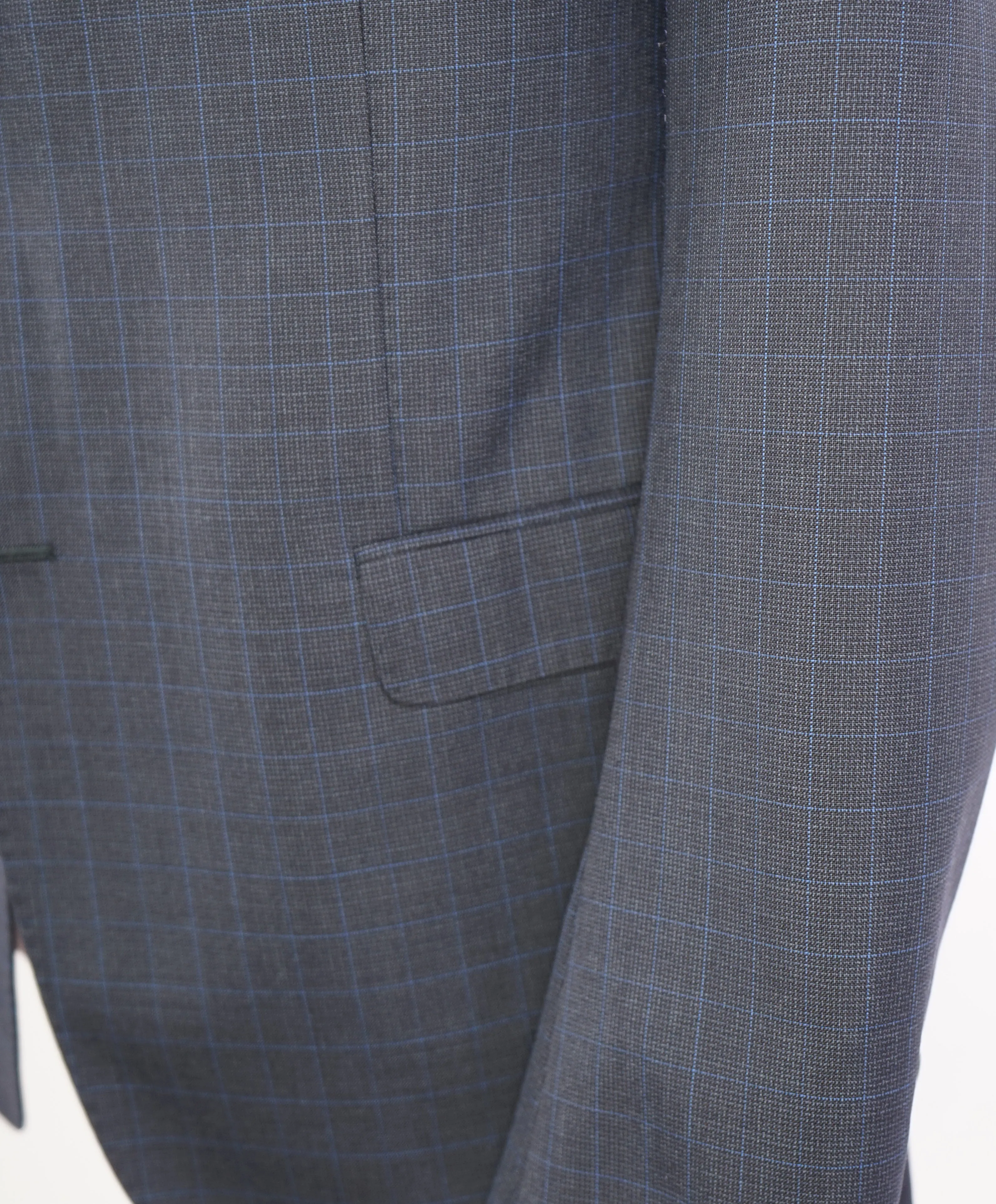 ARMANI COLLEZIONI - “M Line” Cobalt Blue Plaid Textured Woven Blazer - 46R
