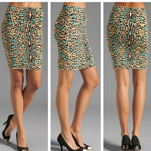 BCBGMaxAzria Leopard Print Pencil Skirt Tan Aqua Size XXS