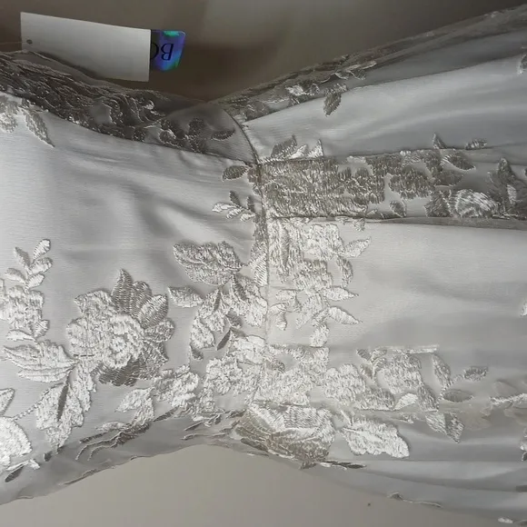 BCX  white floral lace dress size 3