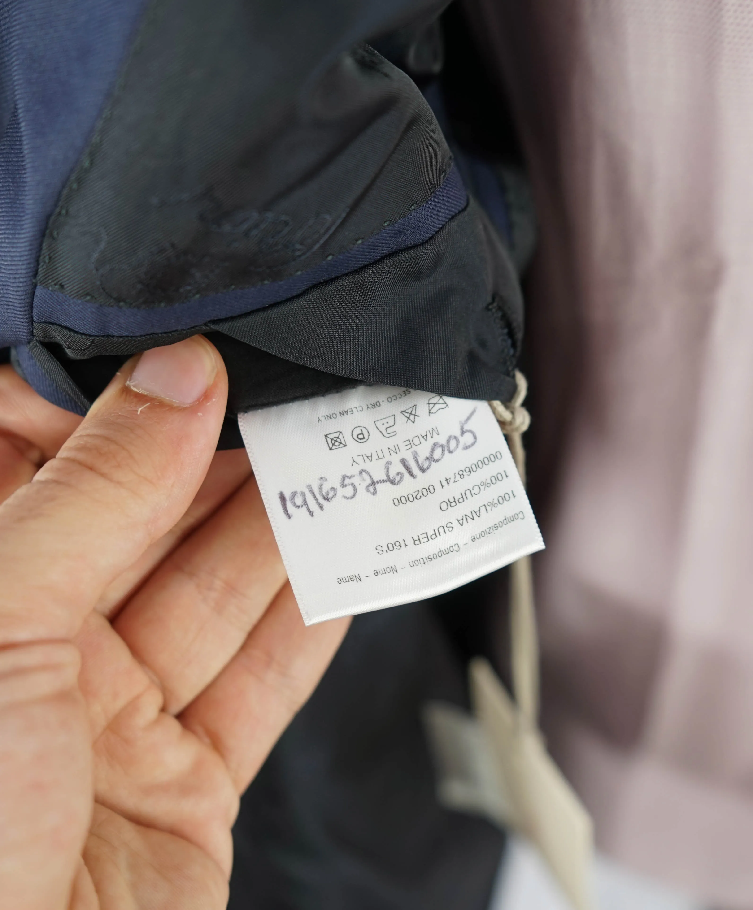 BRIONI - NAVY 160'S 2-Button "COLOSSEO" Hand Made In Italy Blazer - 50R US