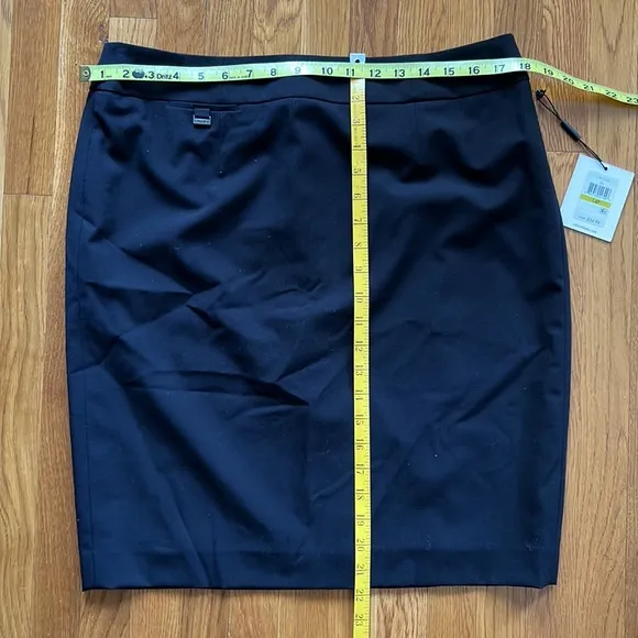 Calvin Klein Black Pencil Skirt_Size 14P