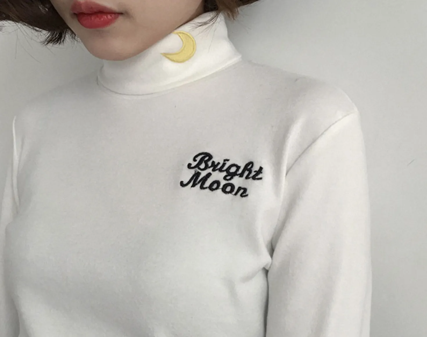 Crescent Moon Turtleneck Top KF30164