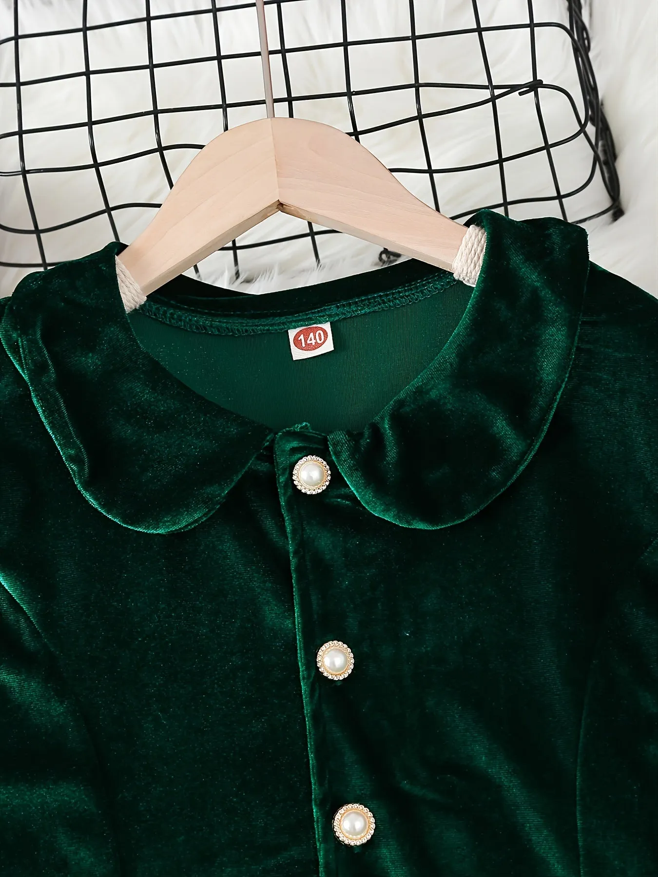 Dark Green Elegant Pleated Long-Sleeved Velvet Princess Dress