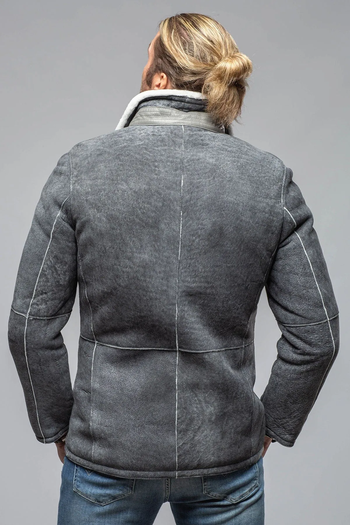 Denali Shearling In Grey