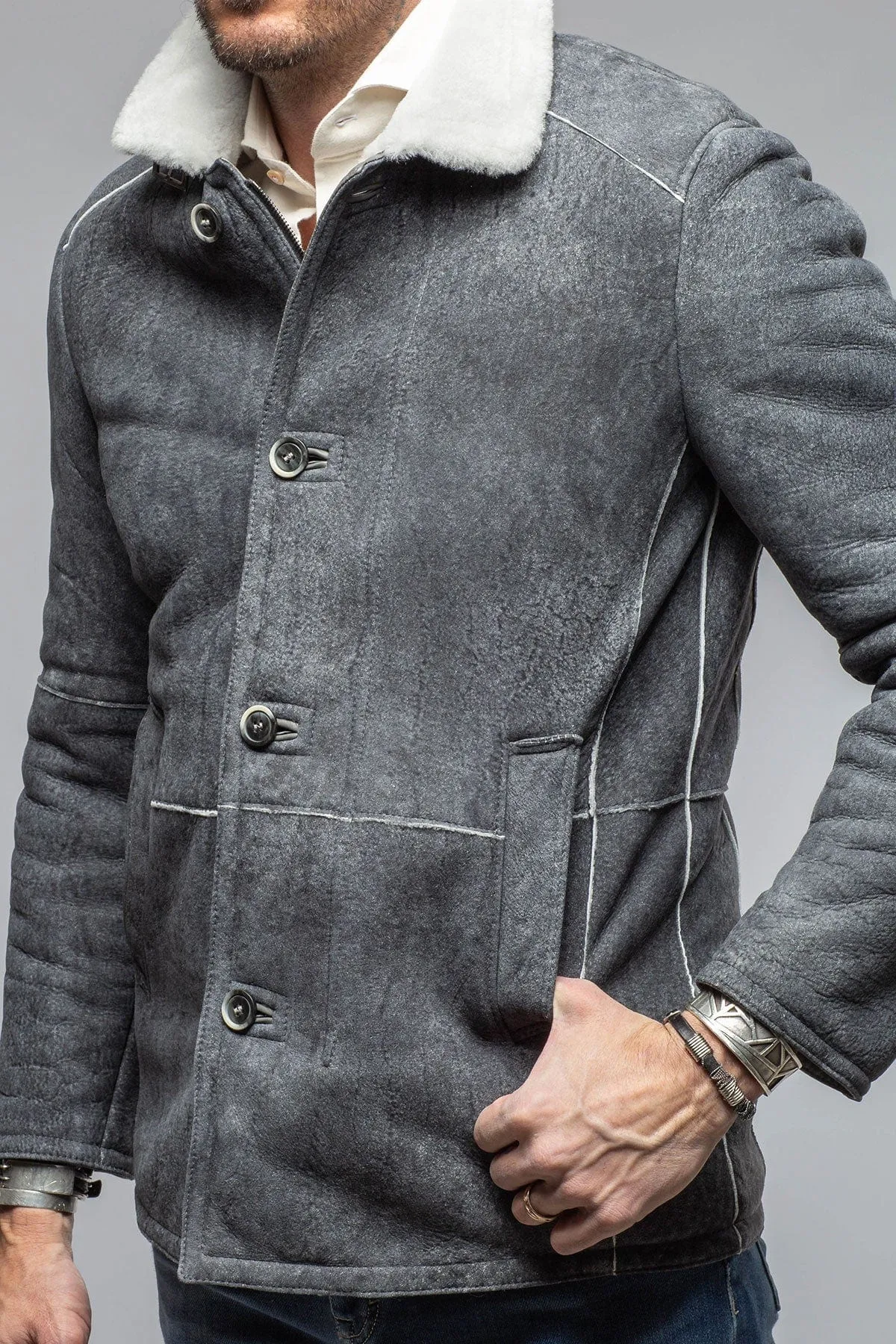 Denali Shearling In Grey