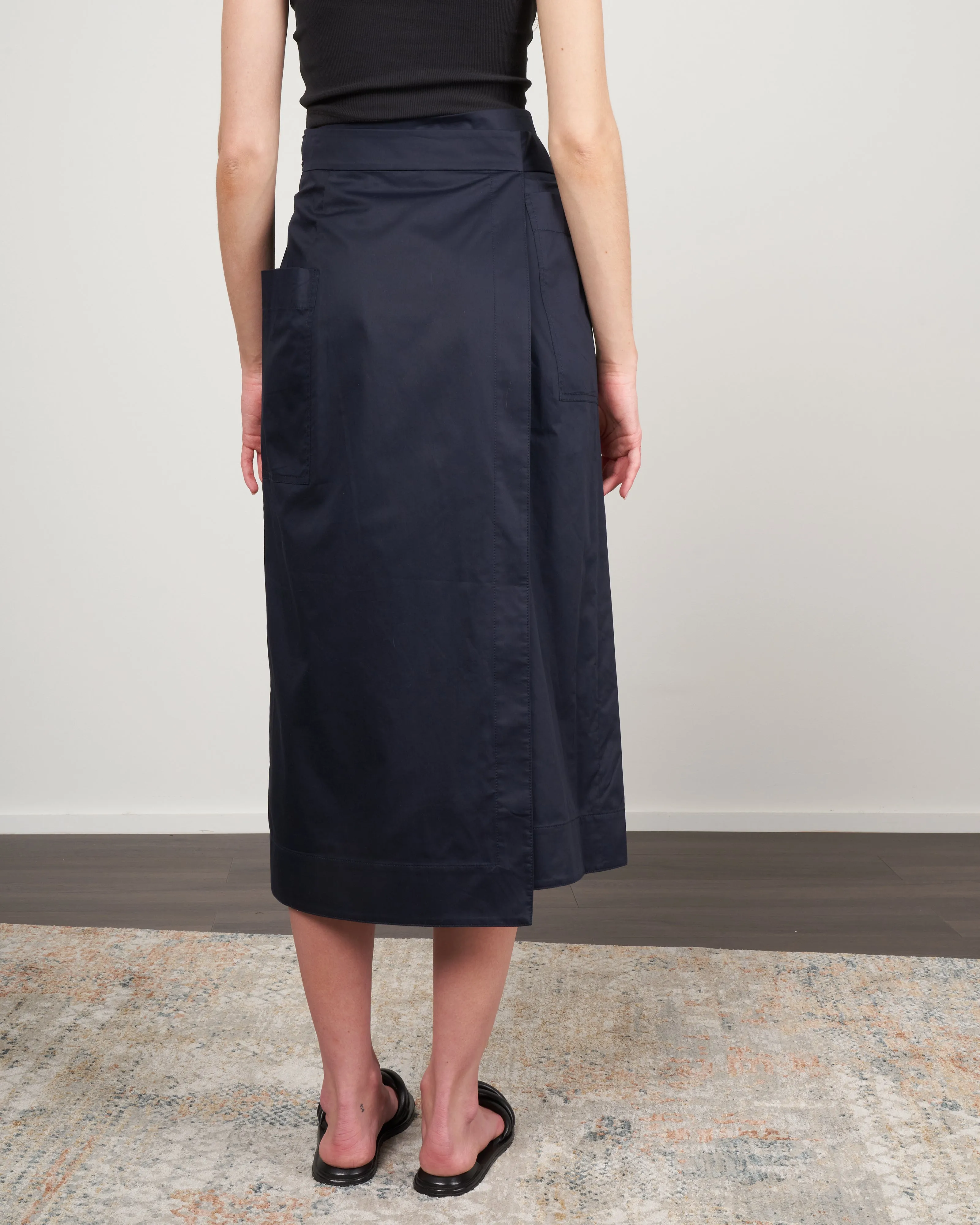 eco poplin lean back wrap skirt - dark navy