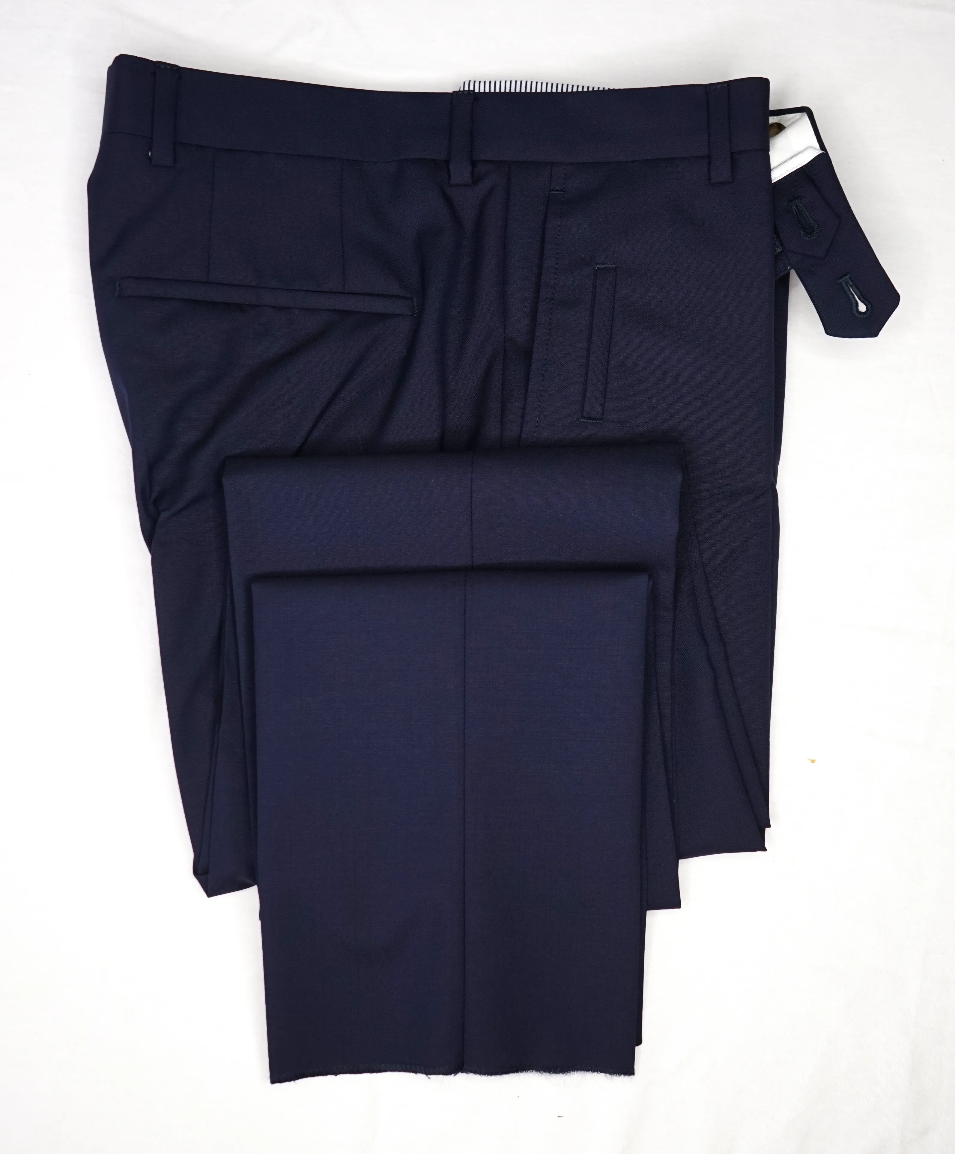 ELEVENTY - "PLATINUM" Hand Made Blue Peak Lapel Tuxedo Unconstructed - 36R