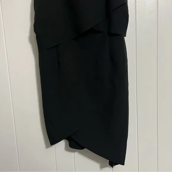Elliatt Cut Out Ruffle Tulip Cocktail Dress Size Large