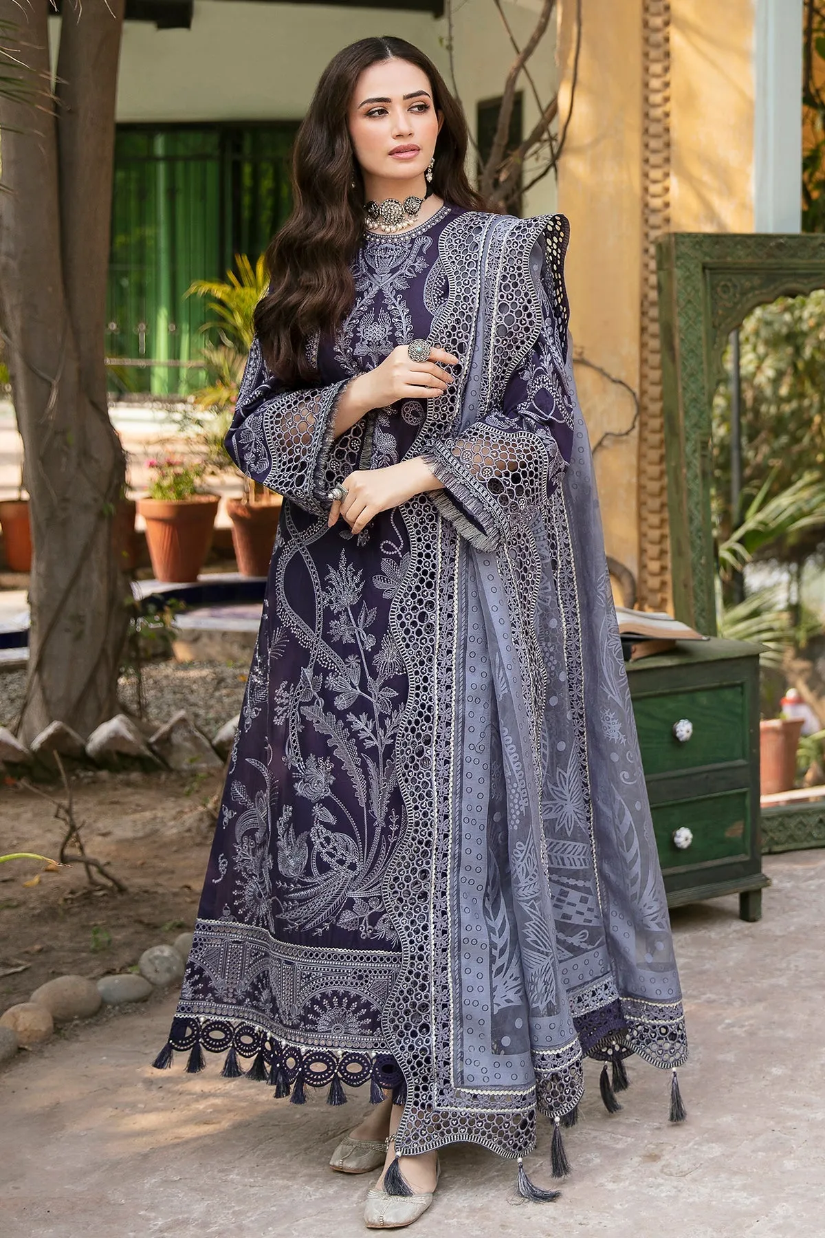Embroidered Pakistani Salwar Kameez Trouser Style Salwar Suit