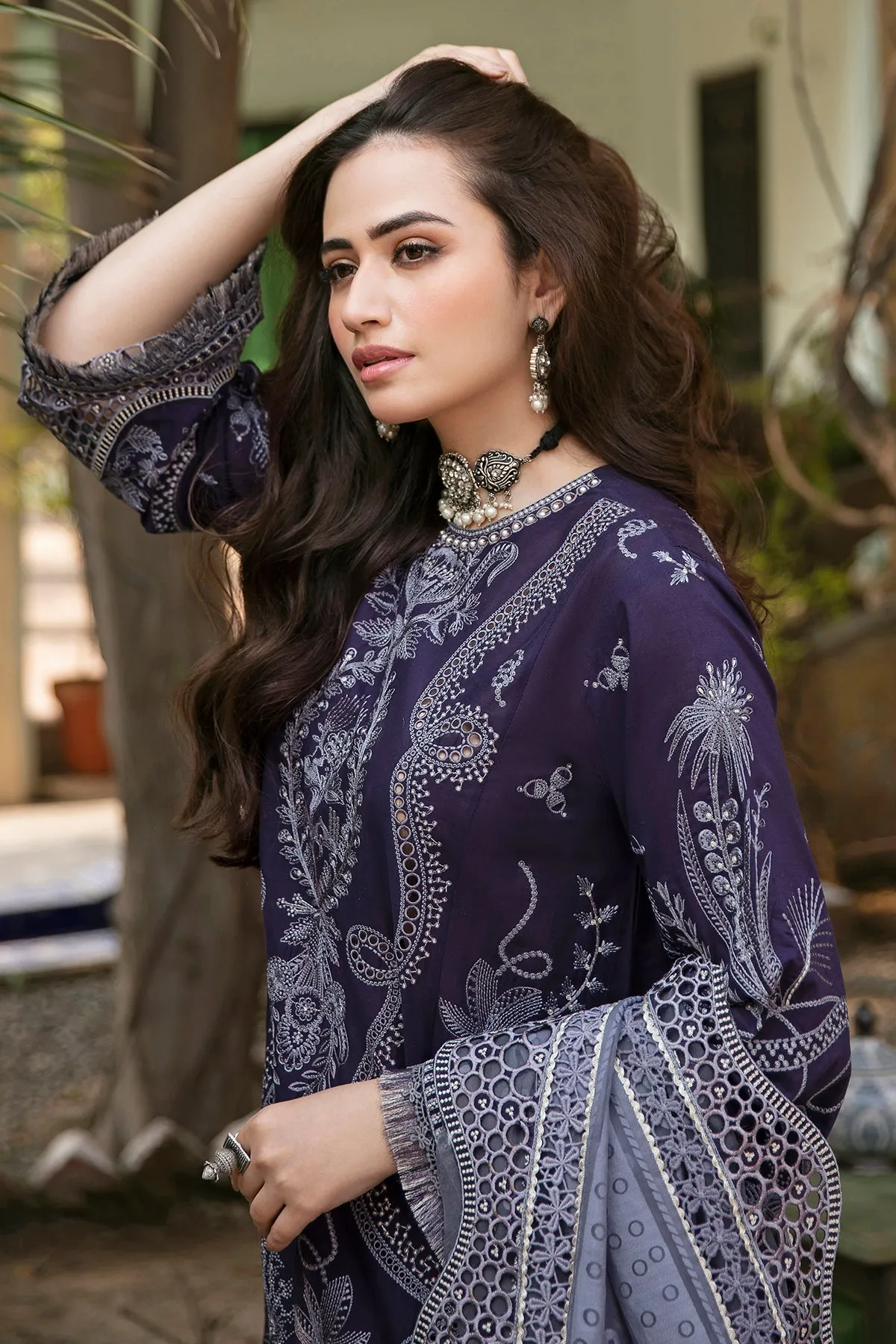Embroidered Pakistani Salwar Kameez Trouser Style Salwar Suit