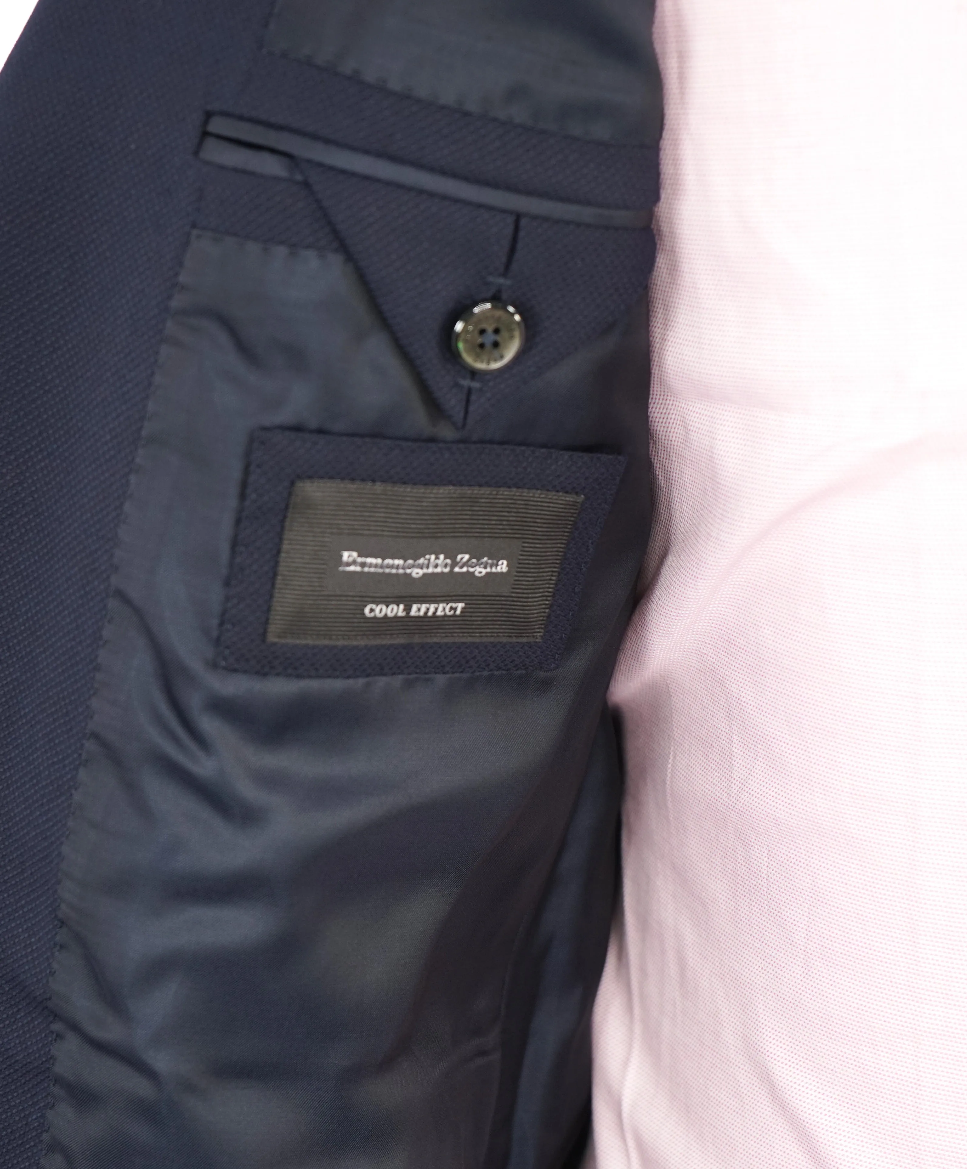 ERMENEGILDO ZEGNA - "Cool Effect" Blue Oxford Royal Weave Blazer - 40R