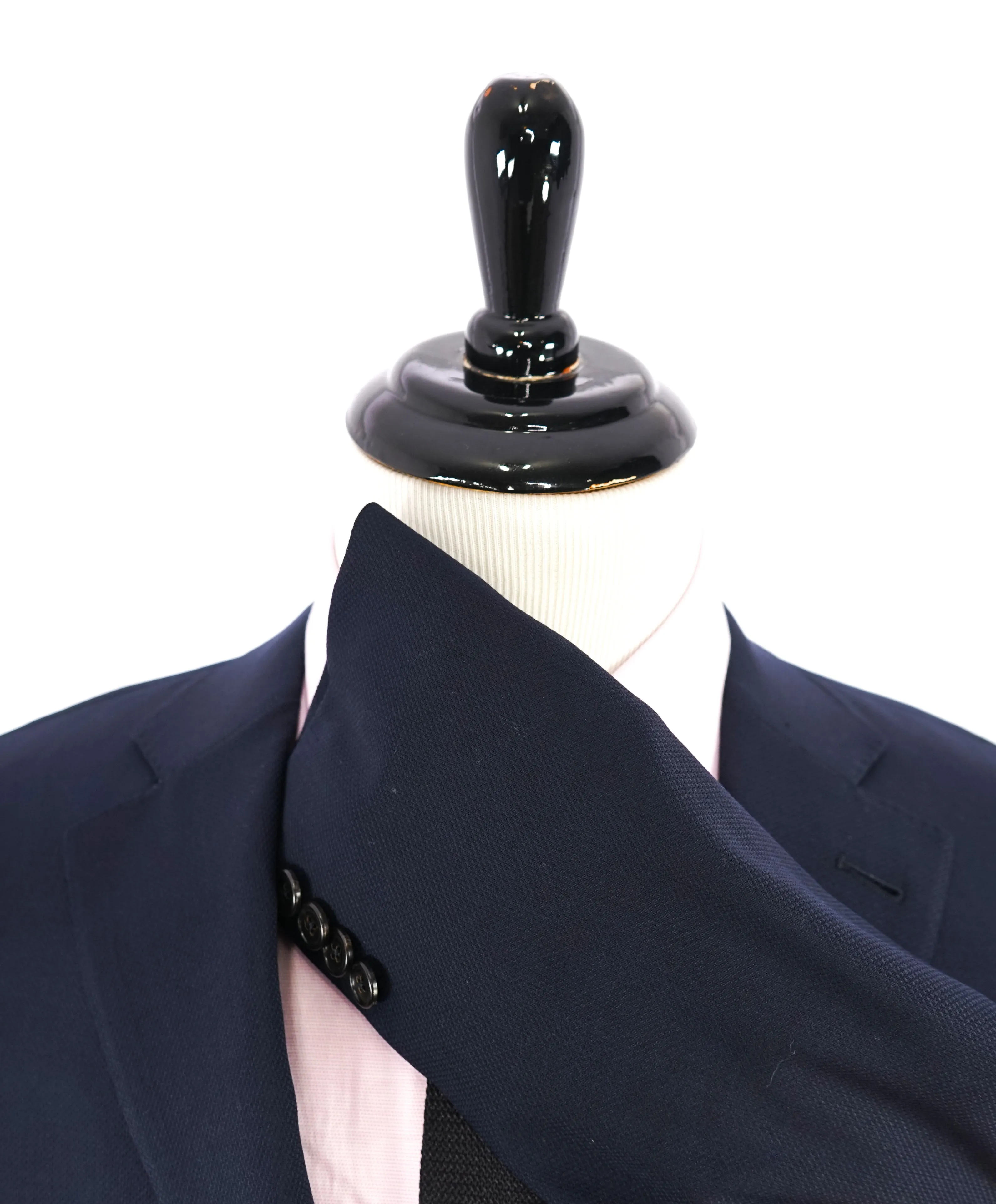 ERMENEGILDO ZEGNA - "Cool Effect" Blue Oxford Royal Weave Blazer - 40R