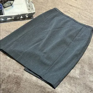 Express Gray Knee-Length Pencil Skirt - Size 2