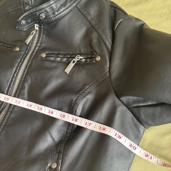 Faux-Leather Black Moto Jacket Size Large