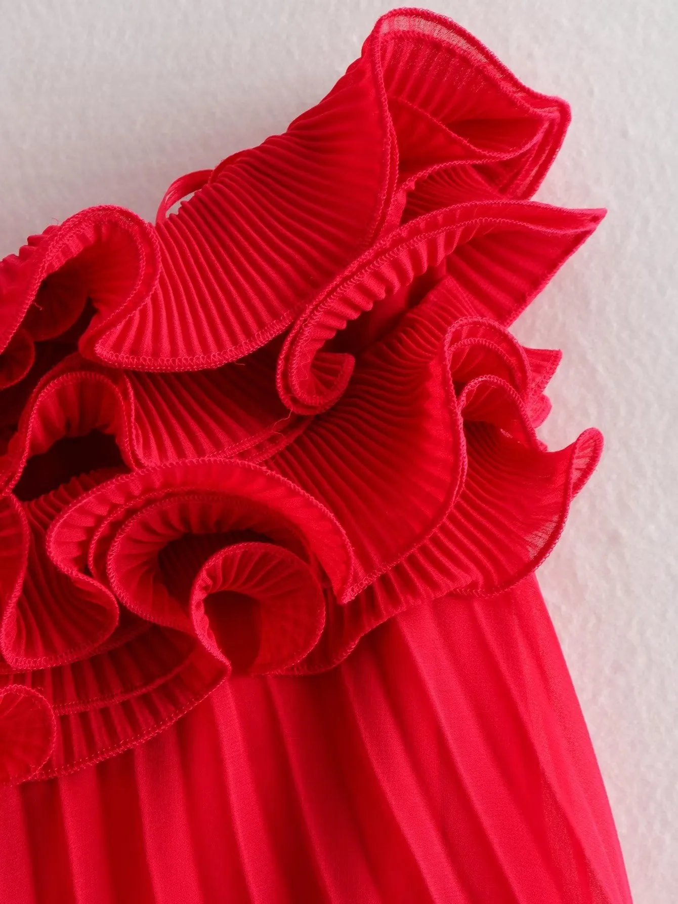 Foreign Trade Wholesale2023Autumn New European and American Style Small Pleated Laminated Decoration Mini Dress Short Strapless Dress