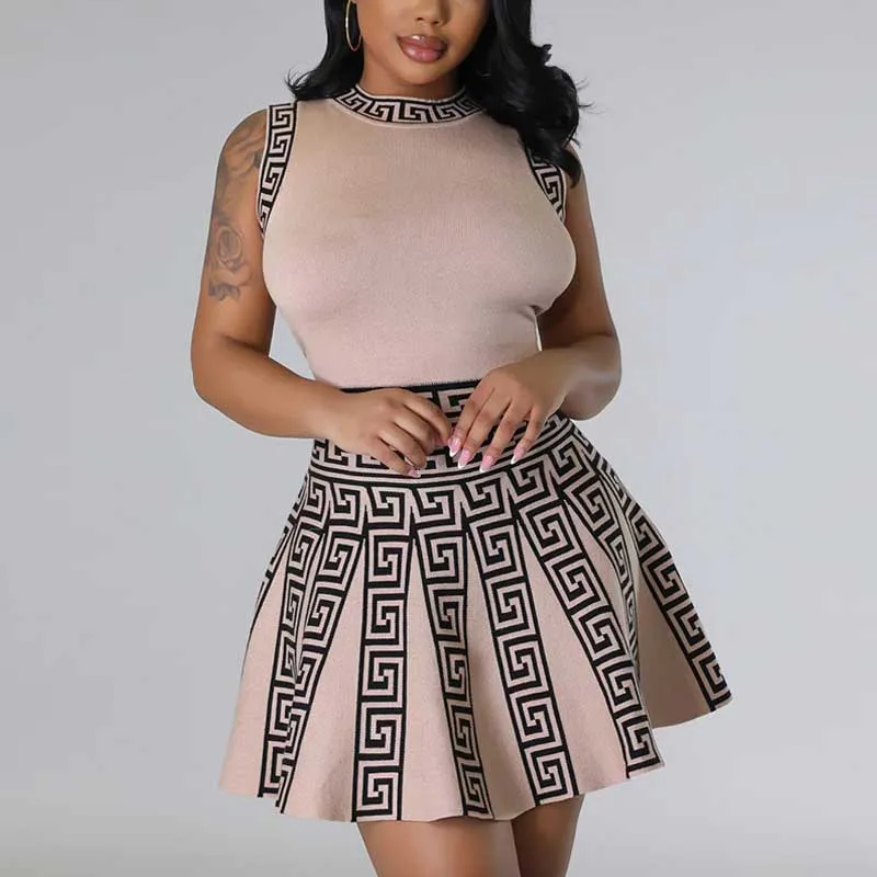 Graphic Print Sleeveless Pleated Mini Dress