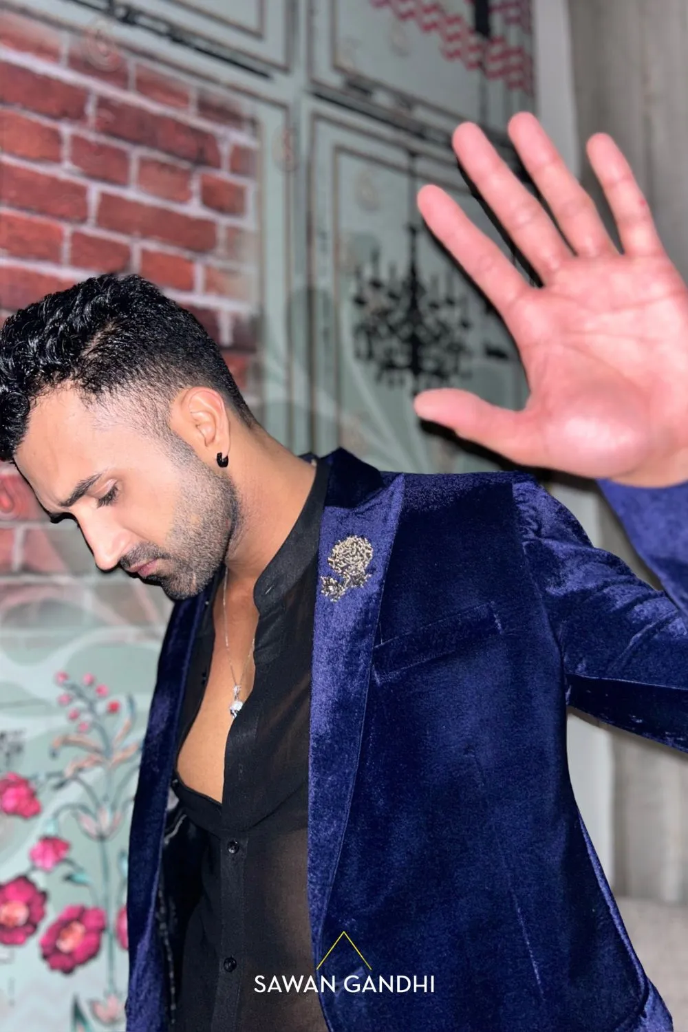 Gurfateh Pirzadaa in Navy blue velvet jacket