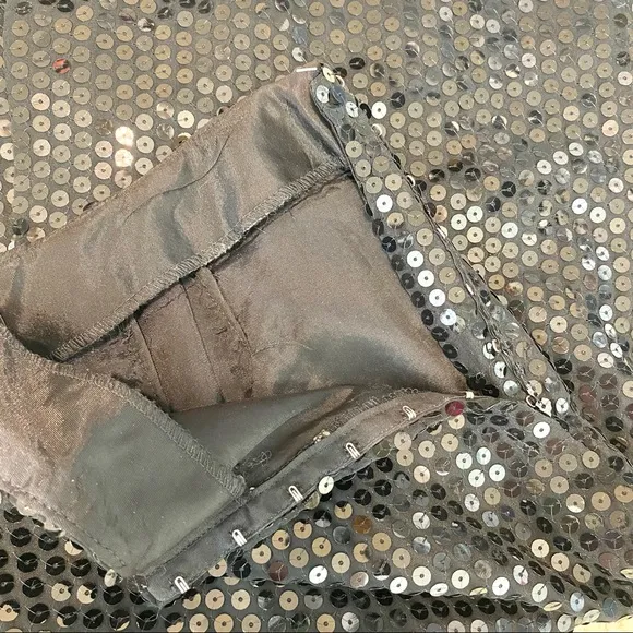 Harris Wallace Black Sequin Pencil Skirt