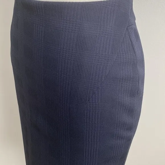 Hugo Boss Vilula Tonal Textured Pencil Skirt Size 4