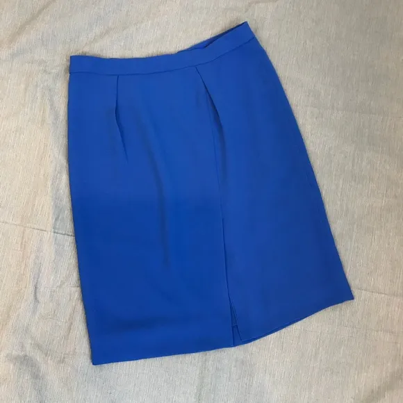 J. Crew drapey crepe pencil skirt size 6 in blue