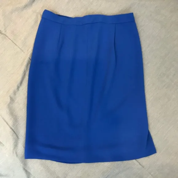 J. Crew drapey crepe pencil skirt size 6 in blue