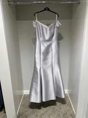 Junnie Leigh JL128 (Modified): in Silver, Size 10