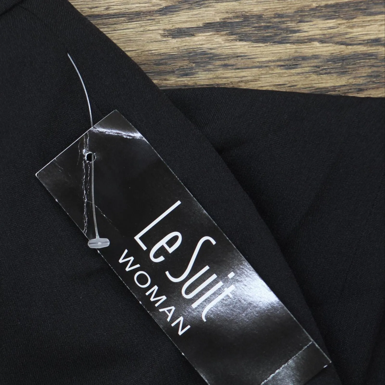 Le Suit Womens Plus Size Single-Button Blazer Slim-Fit Suit Pantsuit Black` 20W