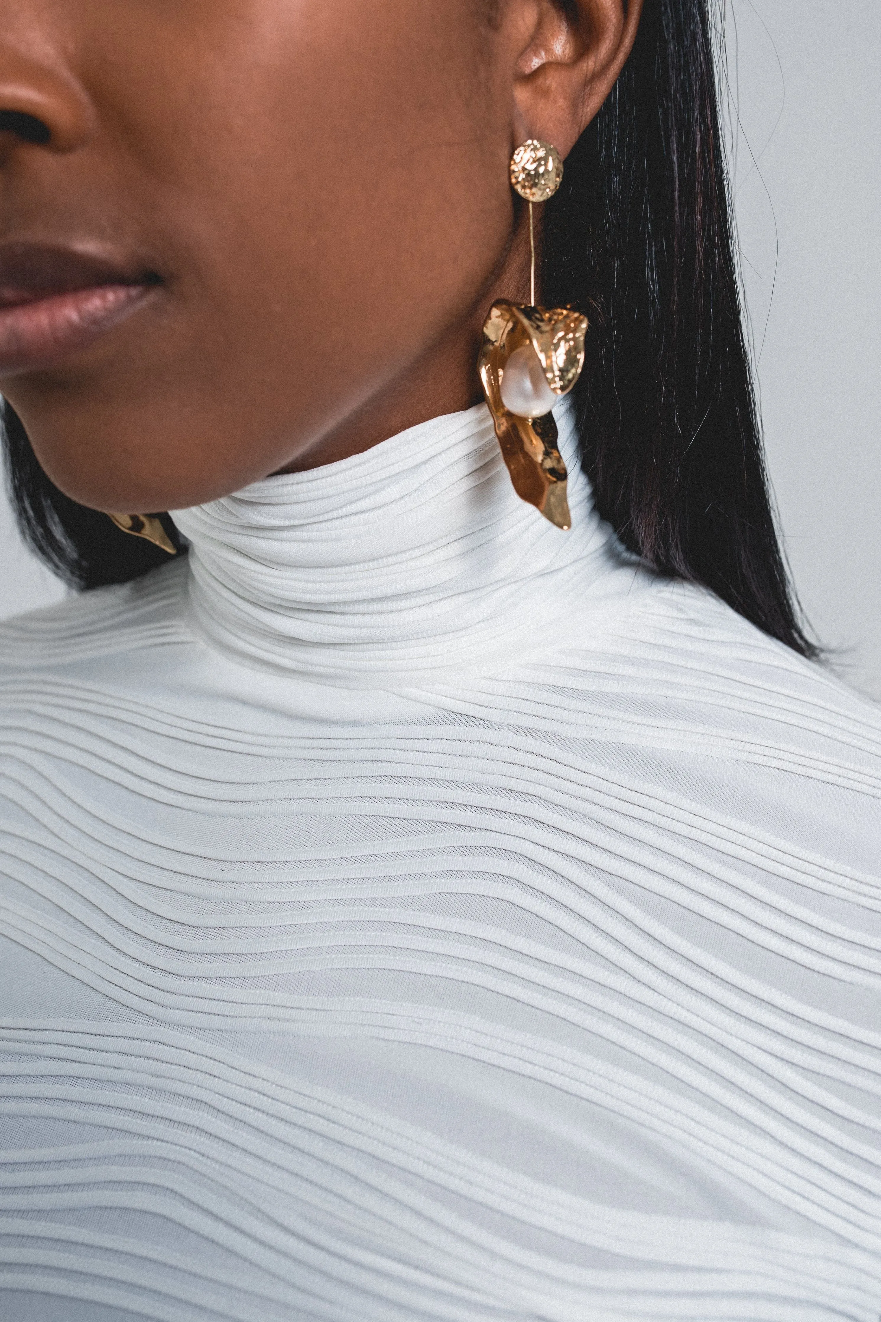 Long Sleeve Texture Turtleneck | White