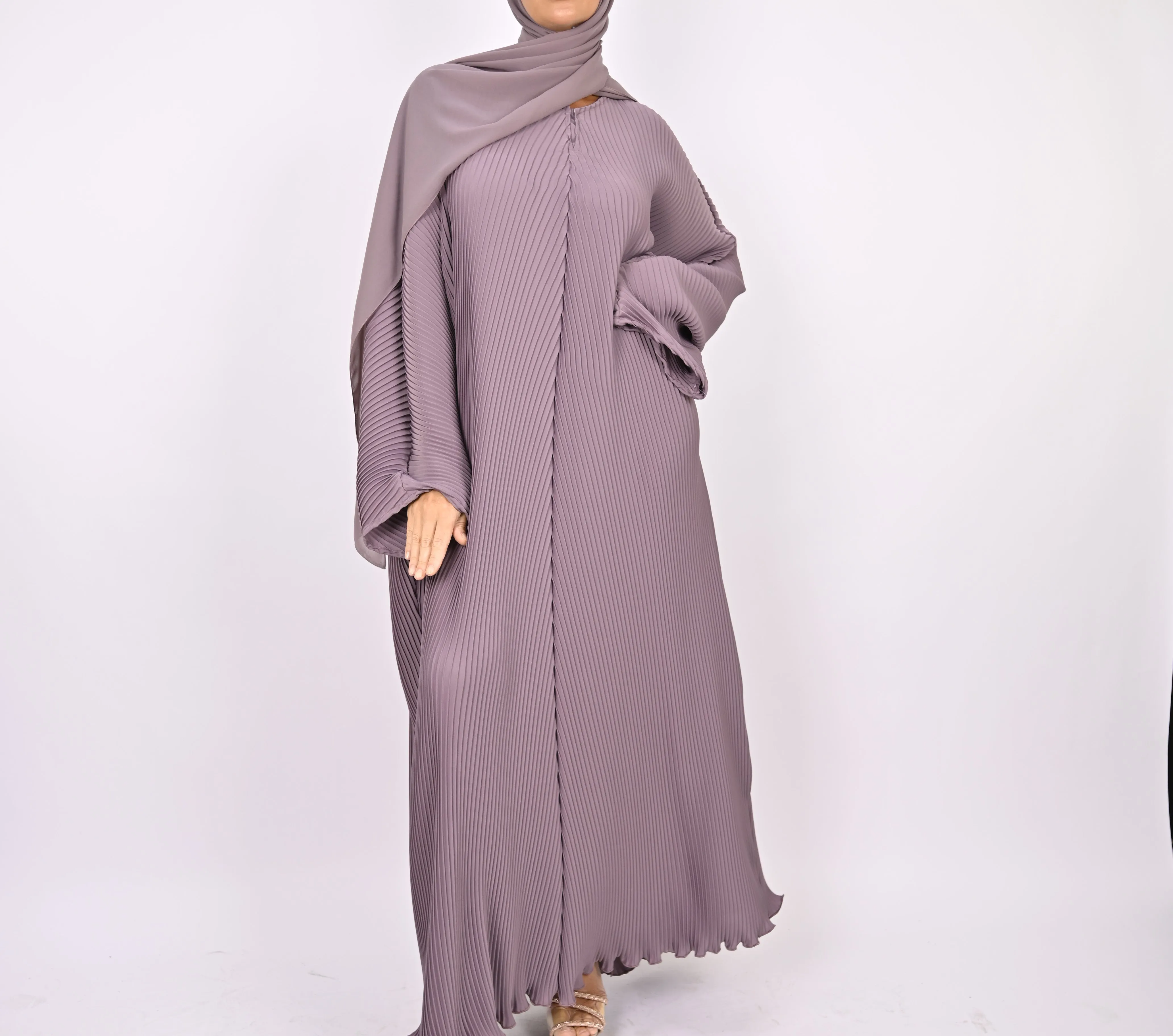 Mauve - Pleated Batwing Abaya