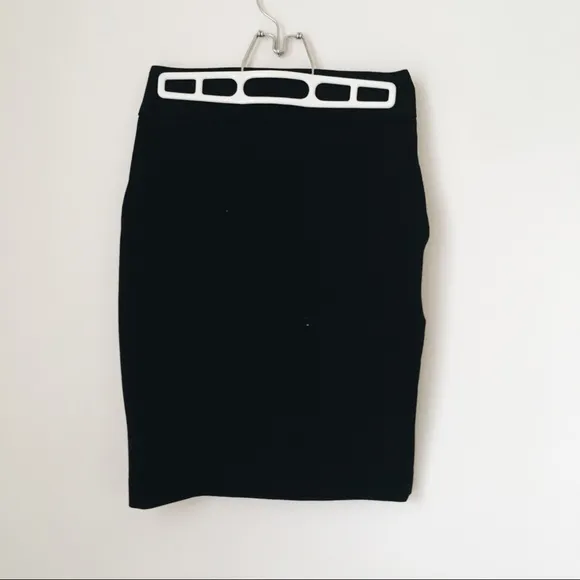 Mid length pencil skirt