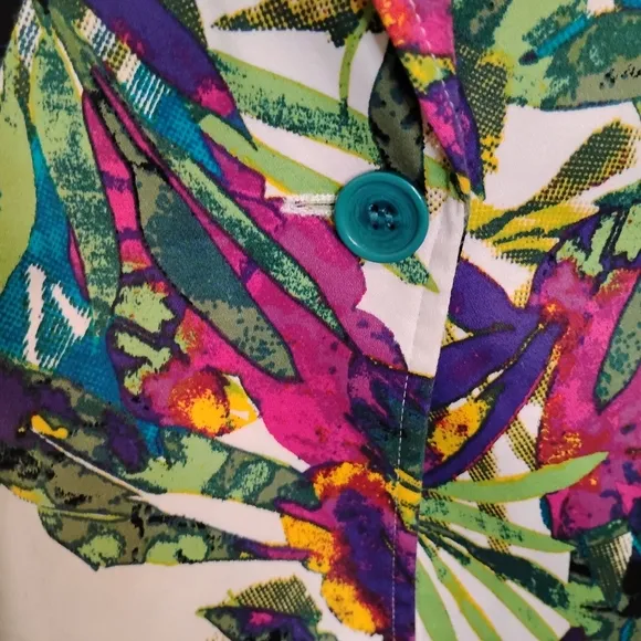 Monroe &amp; Main Vibrant Floral on White 2 Piece Skirt Suit Sz 16W
