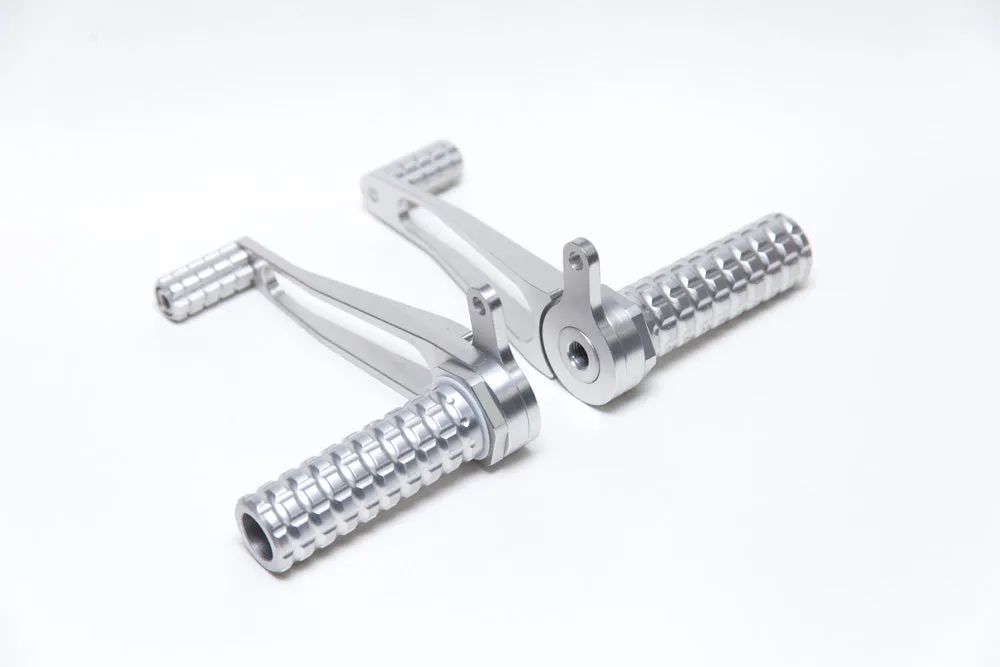ᵀᴴᴱMOTOWORKS Rear Sets