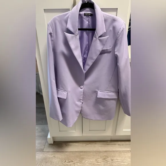 Nasty Gal Suit Yourself Oversized Blazer in Lilac. Never worn. Great for Spring