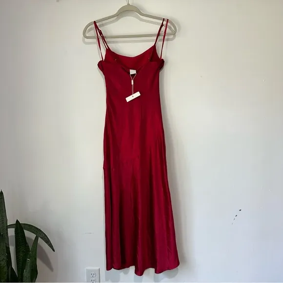 NEW Selfie Leslie Well Versed Pleated Bust Midi Dress Red Wine
