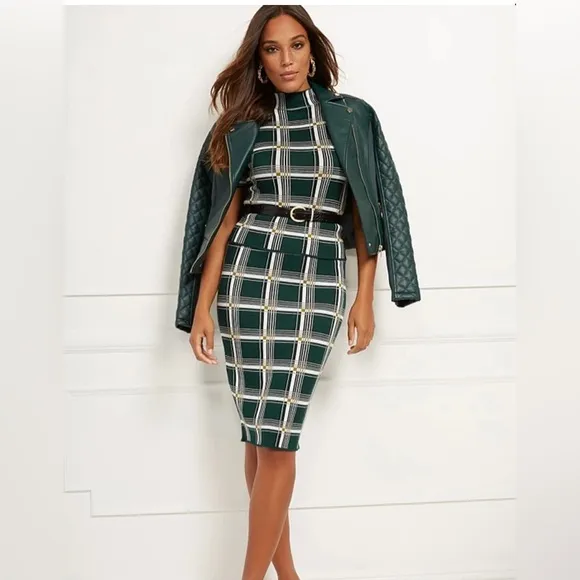 NEW YORK &amp; COMPANY Velvet Green Sweater Skirt Set