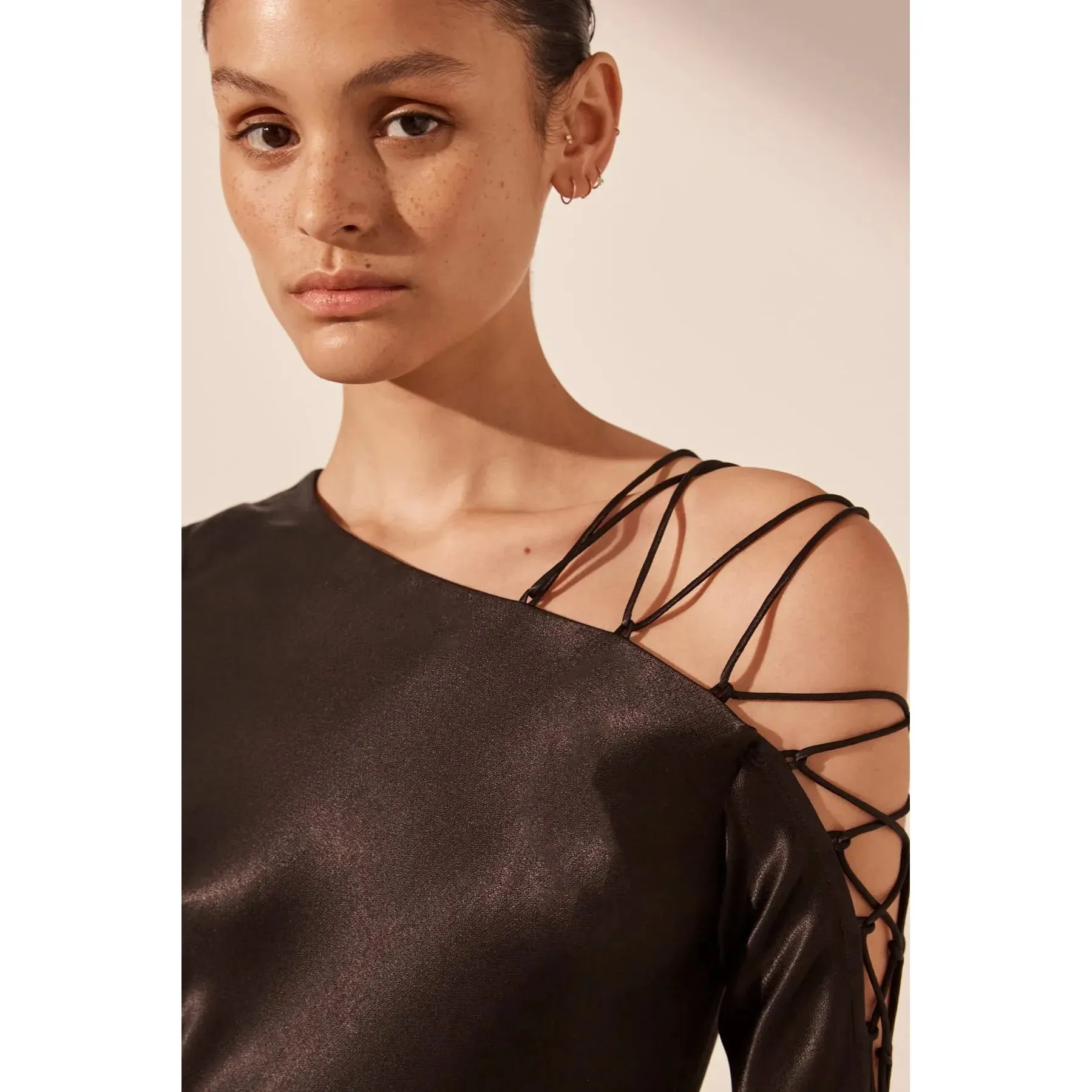 NORA LACE DETAIL MAXI DRESS
