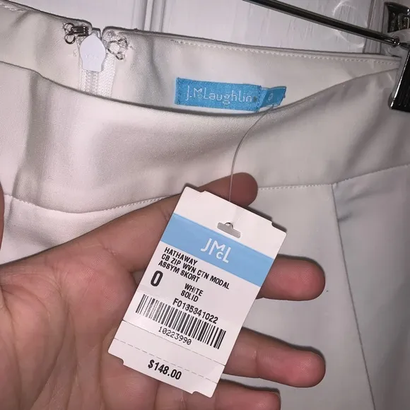 NWT J.McLaughlin White Diamond Skort