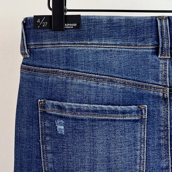 NWT Liverpool Gia Pull-On Distressed Pencil Skirt in Mystic
