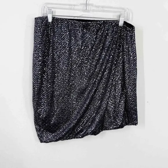 NWT THEORY | Hailey Skirt Black Metallic Sequin Asymmetrical Hem Sz. Large NYE