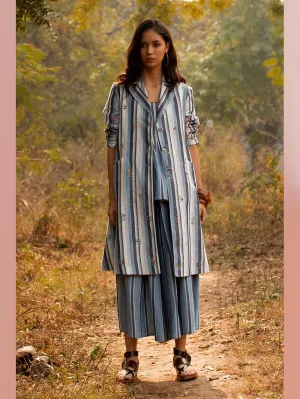 Payal Pratap   -   Jacket Irene  I  Stripe Lapel Jacket With Embroidery All Over.