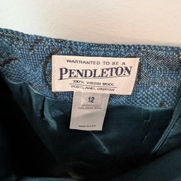 Pendleton 100% virgin wool pencil skirt sz. 12 NWT