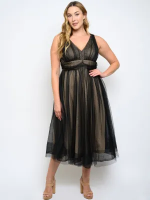 PLUS SIZE MESH PLEATED MIDI DRESS