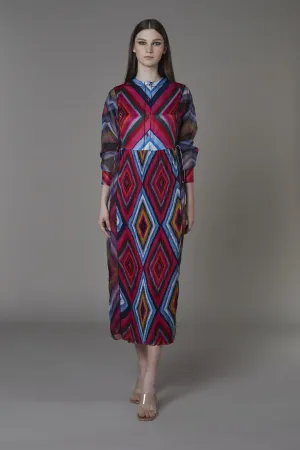 Saaksha & KinniÂ    I   Pink blue big diamond old sonam  Cotton Silk / Chiffon body  Organza sleeves and sides Pink / Blue SS22129