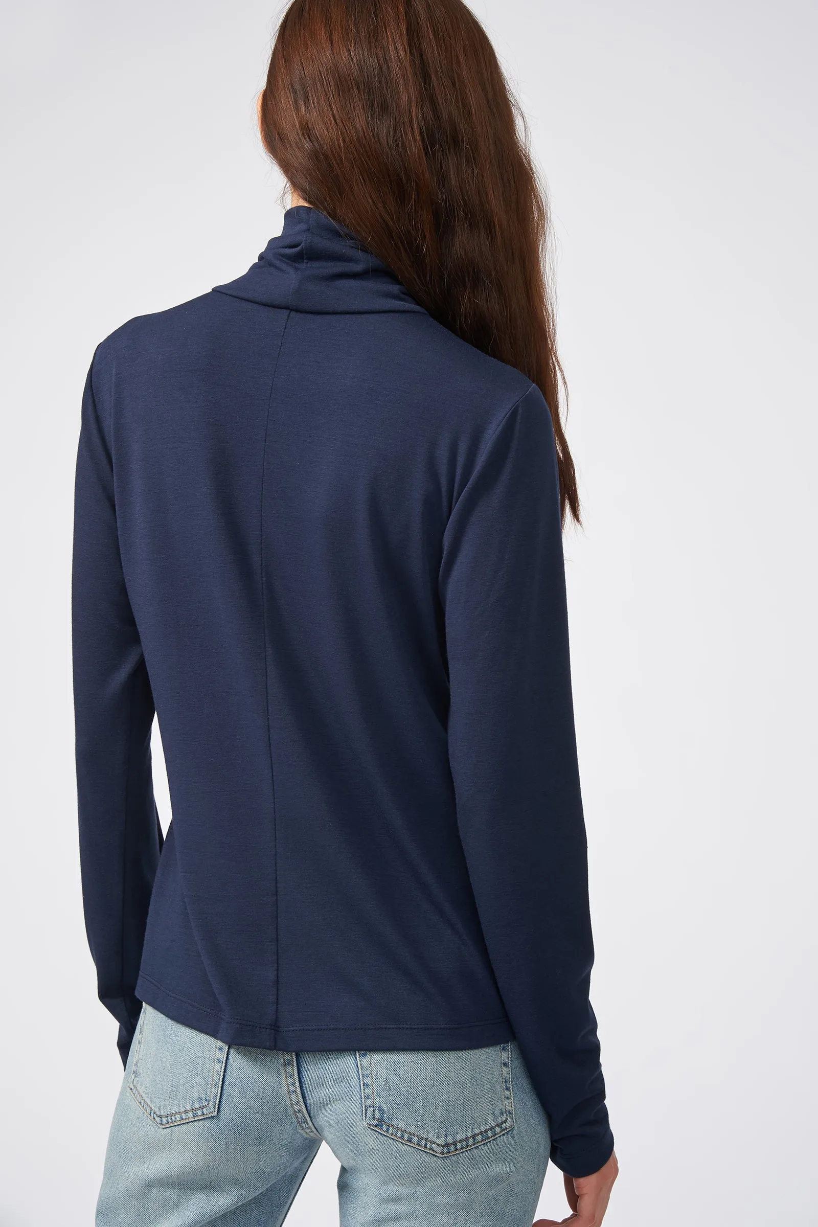 Seamed Fitted Turtleneck - Navy
